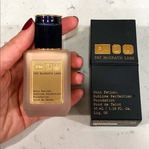 Pat McGrath Skin Fetish Foundation: Light Medium 8